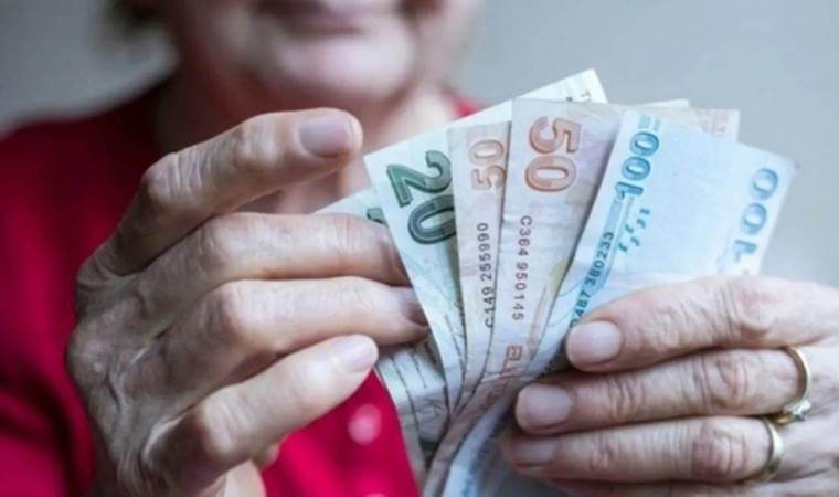 Emekli aylığı yönünde 2023 mü yoksa 2024 yılında aylık talebinde bulunmak mı avantajlı?