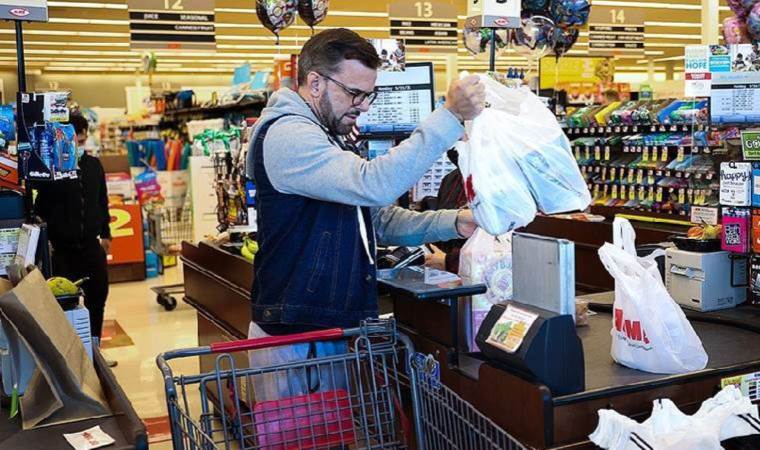 ABD'de tüketici güveni aralıkta beklentileri aştı