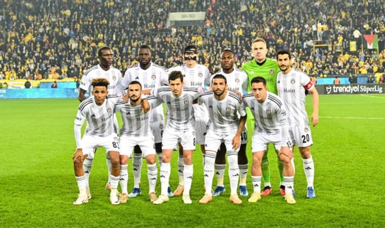 Derbi öncesinde Beşiktaş'ı şoke eden haber: 2 yıldız isim oynamayacak!