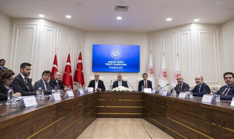 Ankara İşçi Sağlığı ve İş Güvenliği Meclisi üyelerinden 'asgari ücret' eylemi: Komisyon işçileri temsil etmiyor