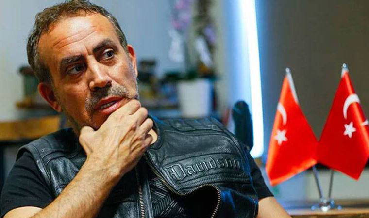 Haluk Levent telefonunu gösterdi: Çaresiz kalırsın bazen