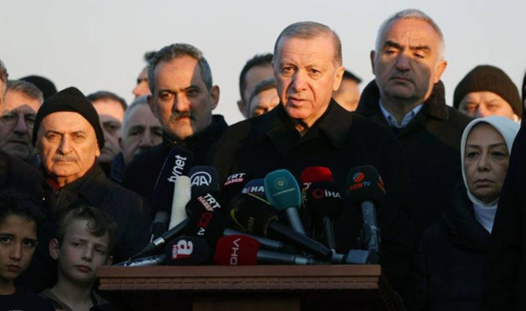 AKP'li yetkili Financial Times'a konuştu: AKP içinde de sesler yükselmeye başladı