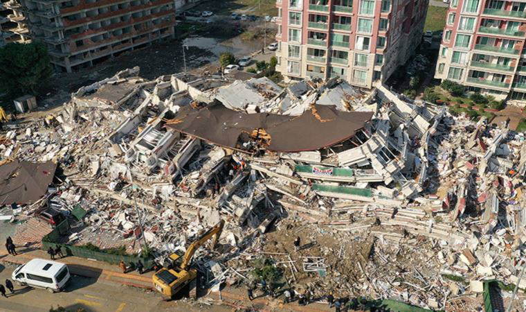 Son Dakika: Hatay'da 178. saatte 26 yaşındaki  Derya Akdoğan enkaz altından çıkarıldı