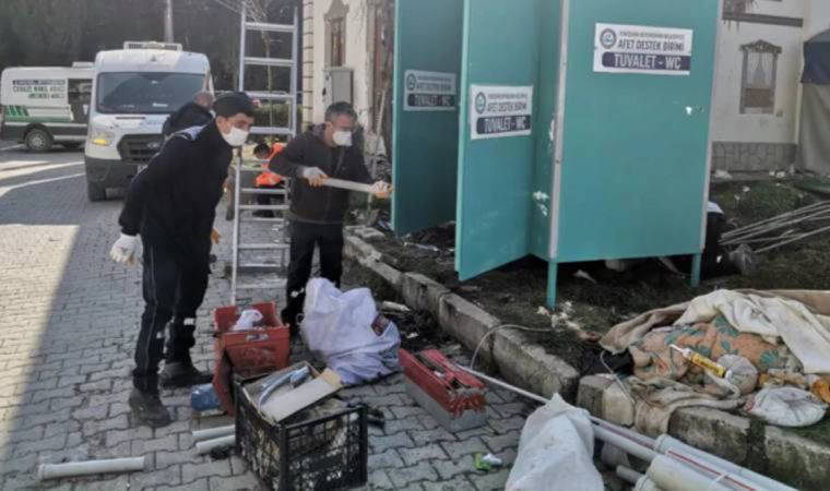 Prof. Dr. Dedeoğlu'ndan salgın hastalık uyarısı: Portatif tuvaletler hijyenik değil, çukur kazılarak tuvalet yapılmalı