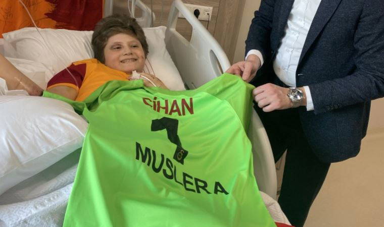 Galatasaray Başkanı Dursun Özbek'ten depremzede Cihan Emir Parlak'a Fenerbahçe sözü