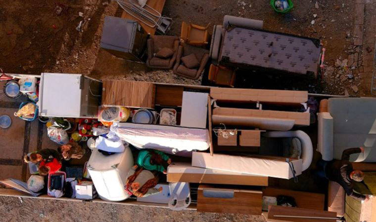 Deprem bölgesinde 'pes' dedirten fırsatçılık: 'Bir tanesi geldi sadece indirmeye 9 bin lira istedi'