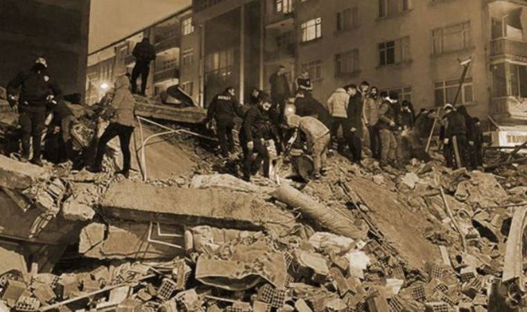 Kahramanmaraş merkezli 7.7 ve 7.6 büyüklüğündeki depremlerde son durum: Can kaybı 39 bin 672'ye yükseldi