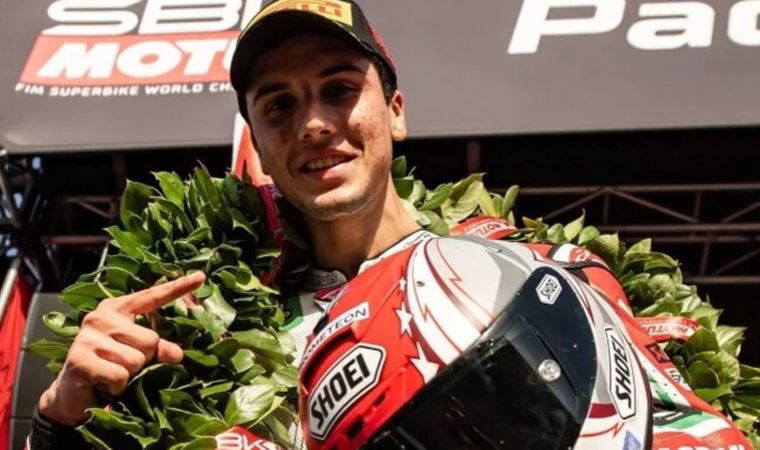 Bahattin Sofuoğlu'nun kaskı depremzedeler için satıldı!