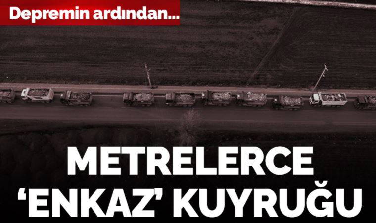 Yerle bir olan şehrin enkazı işte böyle taşınıyor...