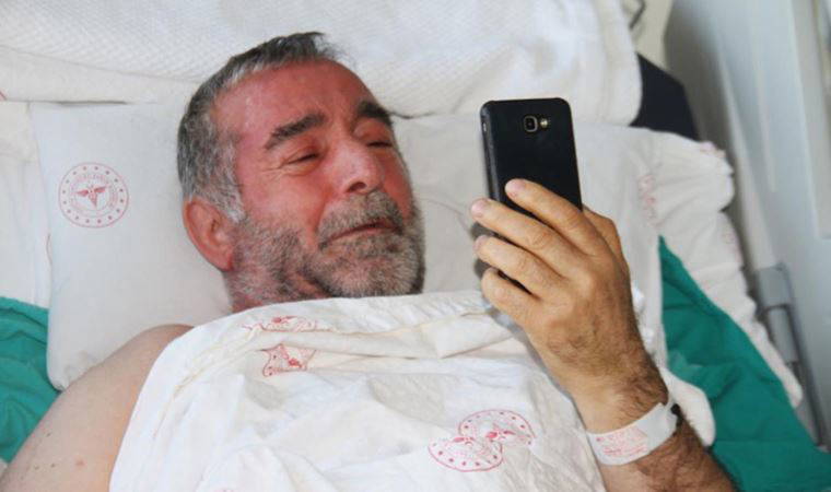 Depremde sokağa savrulan cep telefonu 4 hayat kurtardı