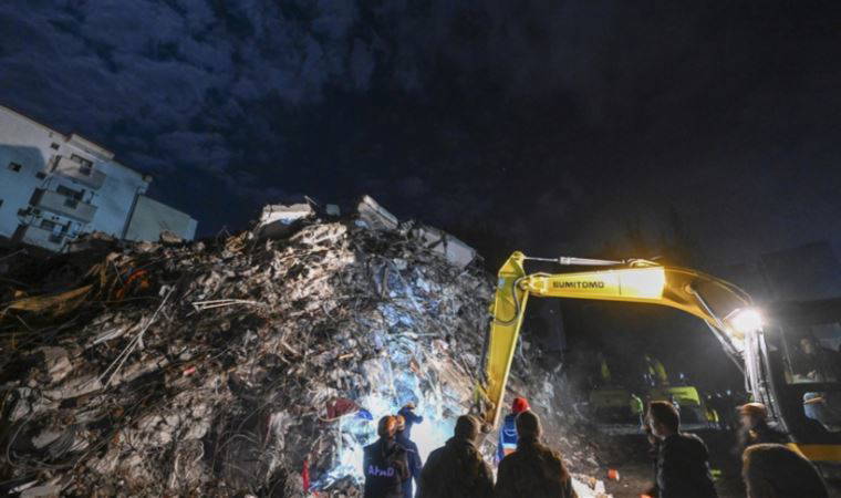 Yıkılan Bozdoğan Otel'in ortağı İstanbul Havalimanı'nda yakalandı