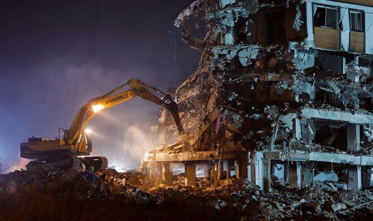 Hatay'daki deprem anına ait yeni görüntü ortaya çıktı