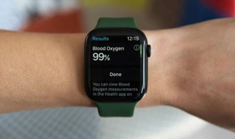Apple Watch iç kanama geçiren kişinin hayatını kurtardı