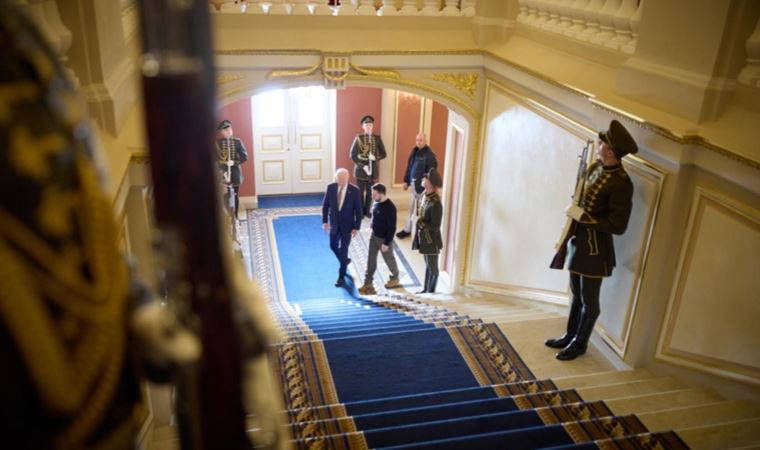 Biden Kiev'i ziyaret etti: Gazeteciler gizlilik yemini etti