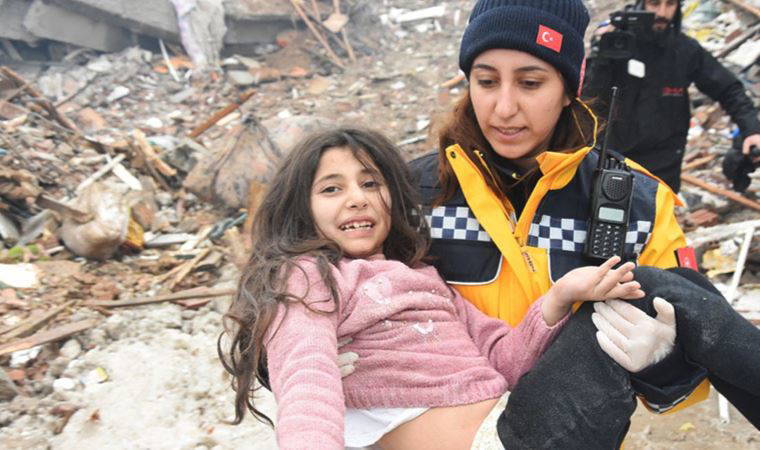 Uzmanı uyardı: 'Gözler depremzede çocukların üzerinde olmamalı'