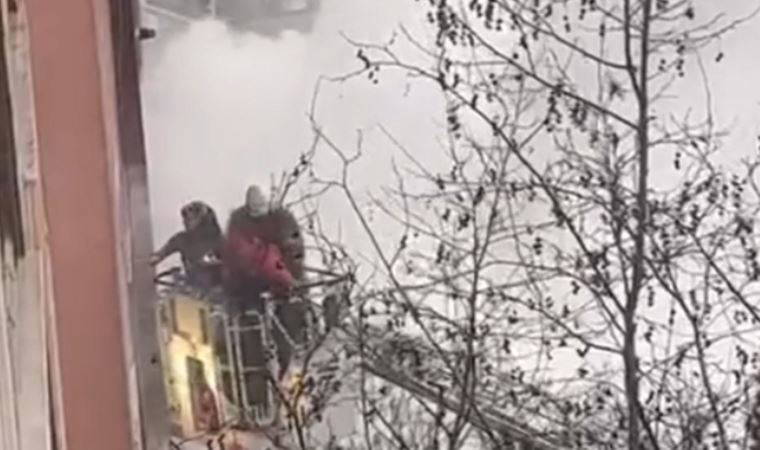 Sultangazi'de daire yangınında 'kundaklanma' iddiası