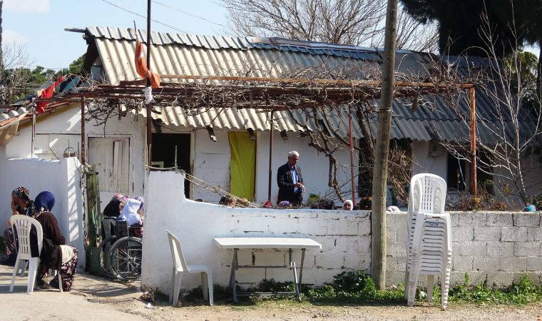 Evinin bahçesinde yanmış cesedi bulundu