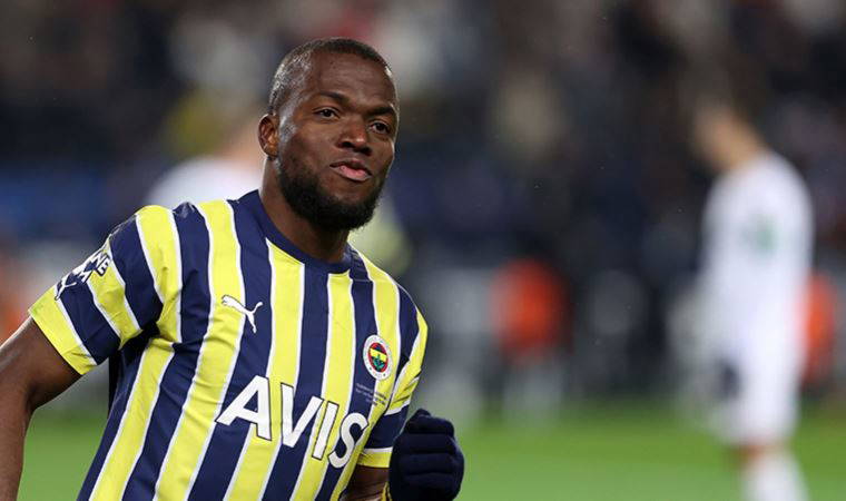 Enner Valencia'dan flaş transfer açıklaması: İmzalar, sonra parayı sorarım