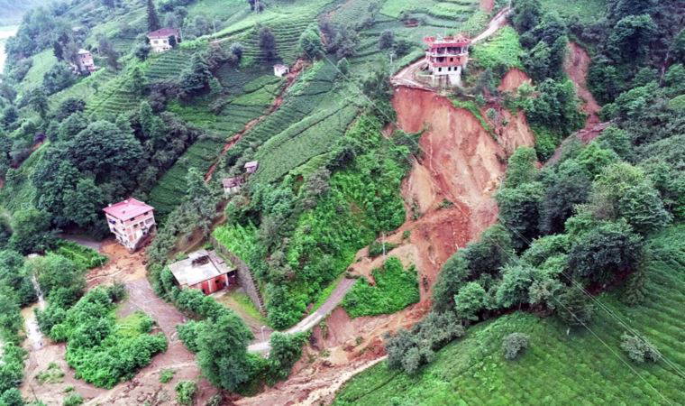 Endişelendiren tablo... Depremler sonrası Karadeniz'de 'heyelanlar' sıklaştı