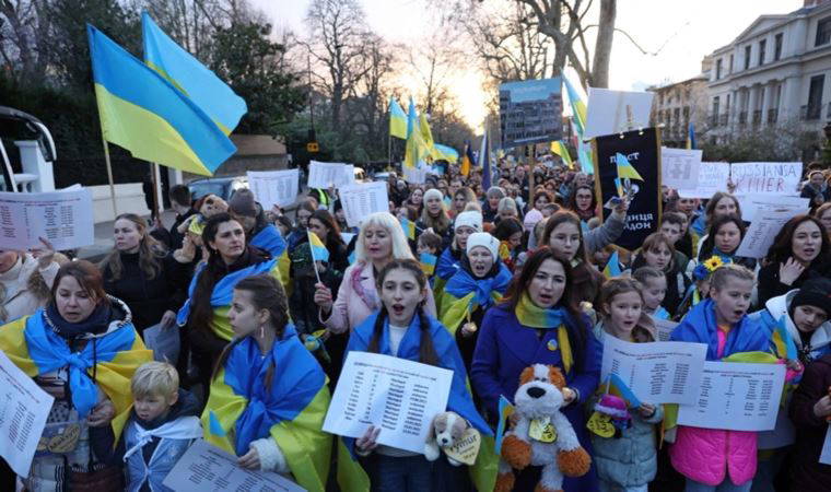 Londra'da Ukrayna’ya destek yürüyüşü