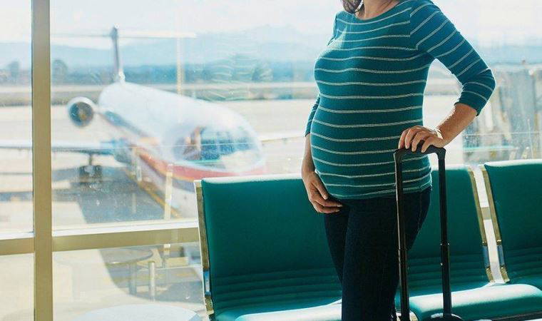Doğum turizmi: 'Arjantin'e giden sadece bir uçakta 33 hamile Rus kadın vardı'