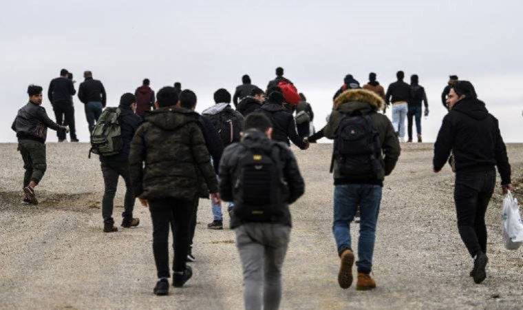 Kocaeli'de 8 düzensiz göçmen yakalandı
