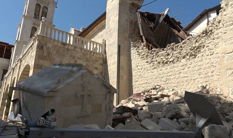 659 yıllık tarihi kilise depreme dayanamadı