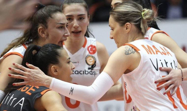 Eczacıbaşı'dan depremzedeler için destek turnuvası