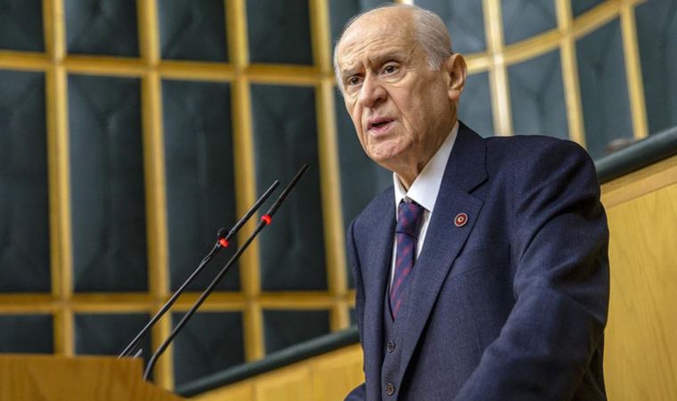 Devlet Bahçeli, Cumhuriyet yazarı Mustafa Balbay'ı hedef aldı, hakaretler yağdırdı