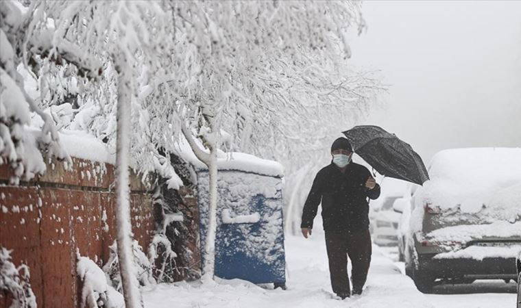 Bitlis'te olumsuz hava şartları nedeniyle eğitime 1 gün ara