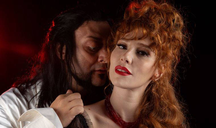 Jekyll ve Hyde bir müzikalin çok ötesinde