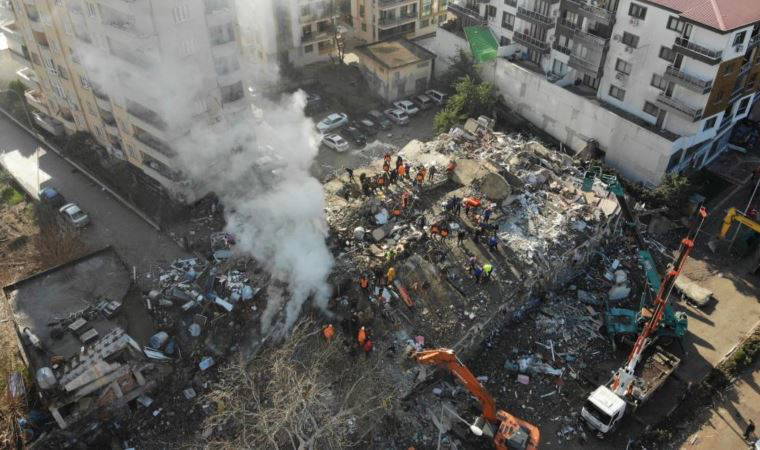 Kahramanmaraş merkezli 7.7 ve 7.5 büyüklüğündeki depremlerde son durum: Can kaybı 1498'e yükseldi