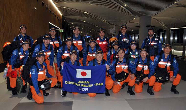 Japon arama kurtarma ekipleri Türkiye'ye geldi