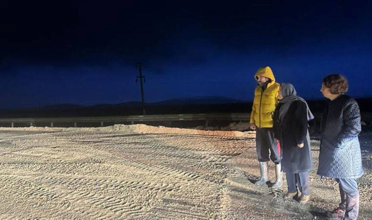Deprem nedeniyle zarar gören TAG Otoyolu onarılıyor