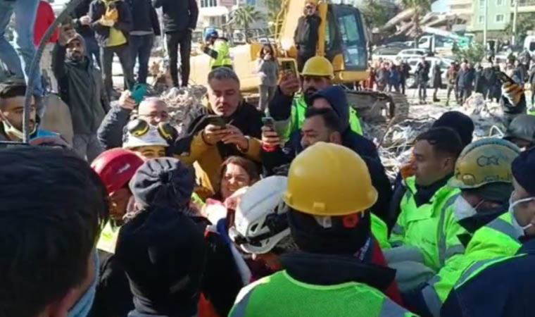 Cumhuriyet deprem bölgesinden bildiriyor: Felaketin 3. gününde İskenderun'da mucize kurtuluş