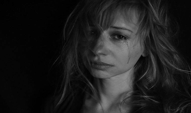 En duygusal 3 burç! Her şeye ağlayabilirler. Onlarla konuşmak da çok zor