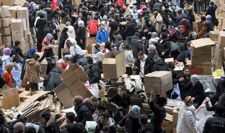 AKP, depremzedelerin yardım isteklerini ilettiği sosyal medyayı kısıtladı, tepki yağdı