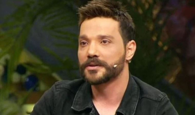 Yandaş Yeni Akit ve Misvak Oğuzhan Uğur'u hedef gösterdi: 'Şimdi sırası değil'