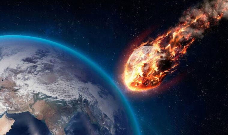 NASA, üç asteroitin dünyanın yakınından geçtiğini açıkladı