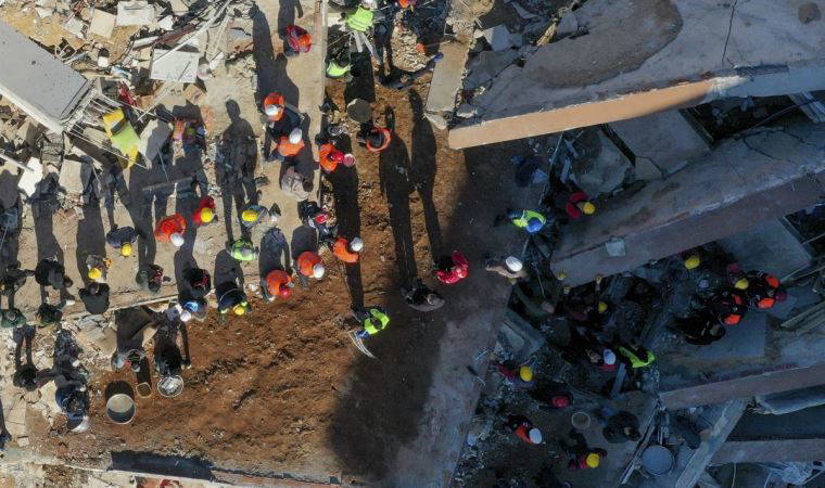 Enkaz altında uzun süre kalan afetzedelerde 'böbrek hasarı' riski