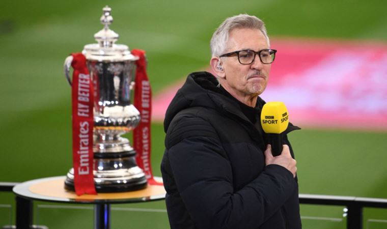 Gary Lineker: İngiliz hükümetinin mülteci planını eleştiren paylaşımı üzerine BBC'nin görevine ara verdiği eski milli futbolcuya destek büyüyor