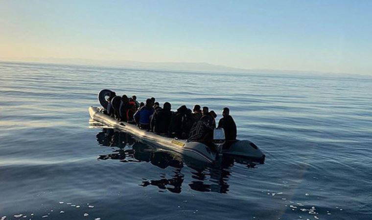 Göçmenlerin olduğu lastik bot battı: 3 kişi hayatını kaybetti