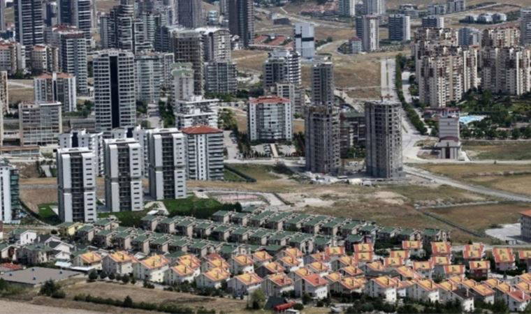 “Topraklarımız parsel parsel yabancılara satılıyor!”