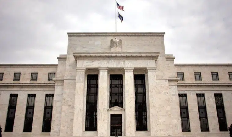 Fed'den SVB'nin denetimine ilişkin inceleme