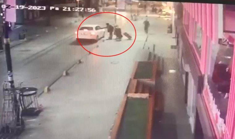 Görüntüler kamerada: Fatih'te Senegalli turistleri soyan İranlı sahte polisler yakalandı