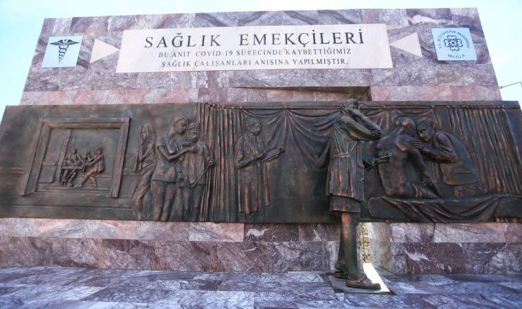Muğla’da Sağlık Emekçileri Anıtı açıldı