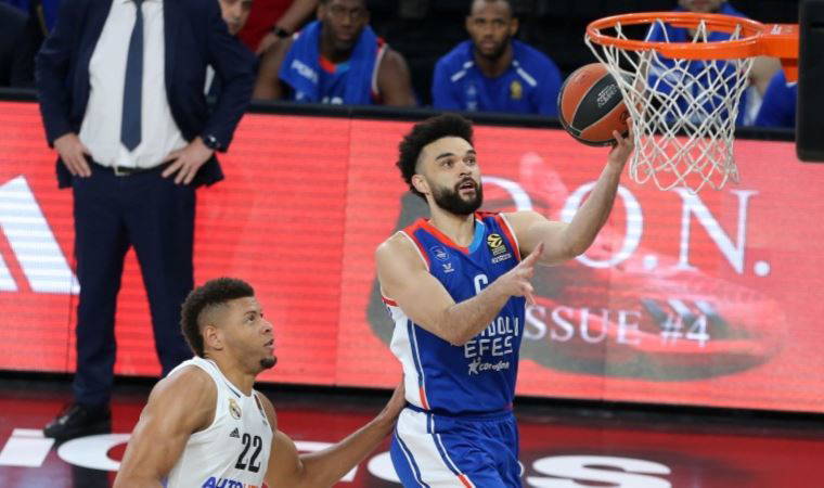 THY EuroLeague'de Anadolu Efes, Real Madrid'e geçit vermedi
