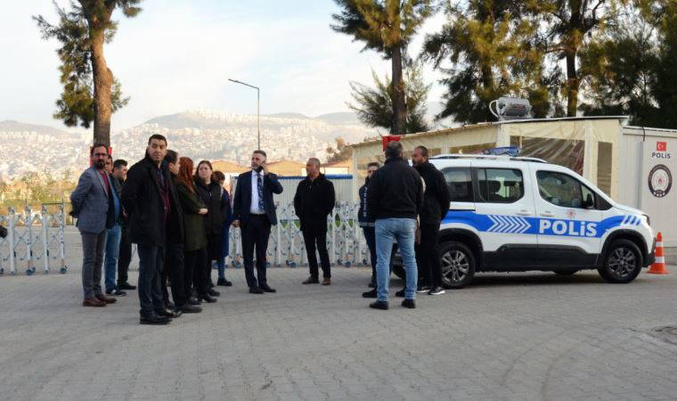 Valilik depremzedeleri tahliye etti, CHP’li başkan sahip çıktı