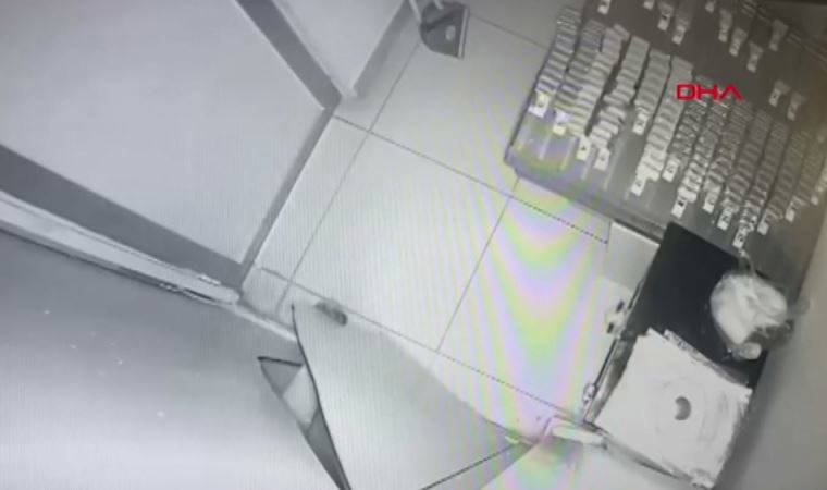 Market hırsızının görüntüleri güvenlik kamerasında