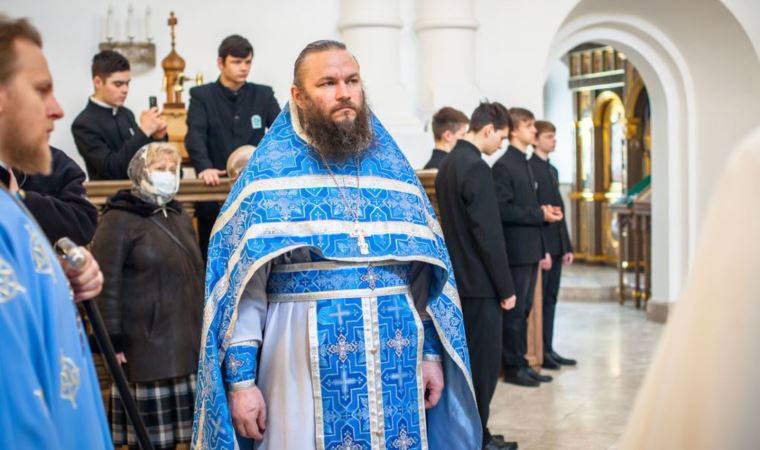 ABD'li din adamı Gleason, ABD'nin 'Tanrı'ya ve Hristiyanlığa karşı' olduğunu ileri sürdü